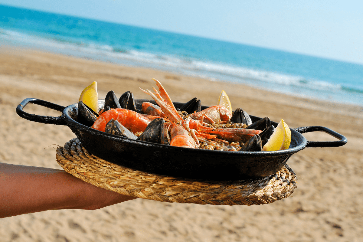 Welke wijn bij paella: rood, wit, rose of mousserend?